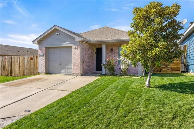 $280,000 | 6152 River Cross Drive, Fort Worth, TX 76114