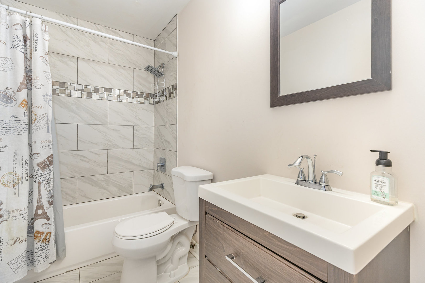 16314 Homan Avenue Markham, IL 60428 - Photo 24 of 32 a bathroom with a sink a toilet and shower