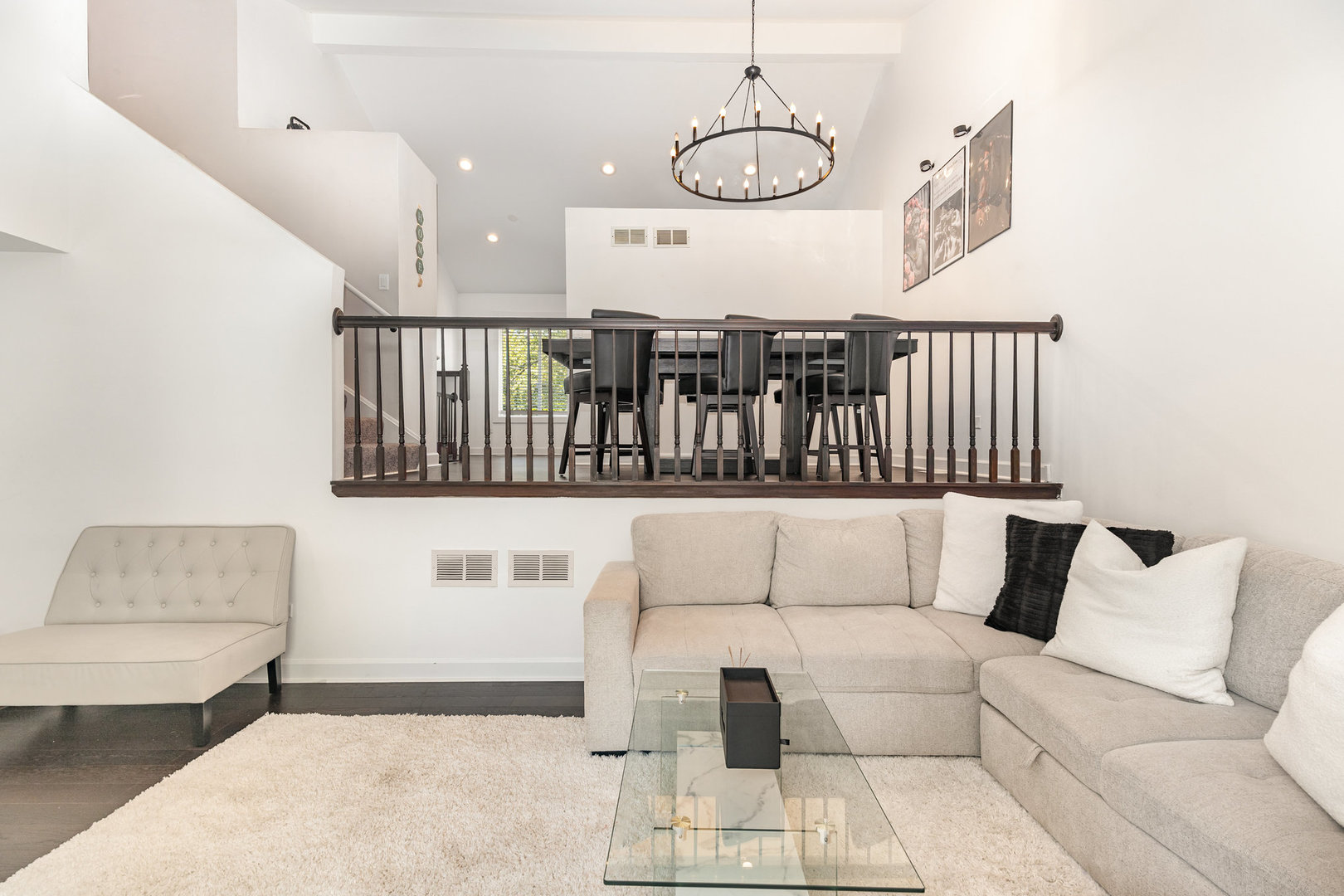 16314 Homan Avenue Markham, IL 60428 - Photo 6 of 32 a living room with furniture
