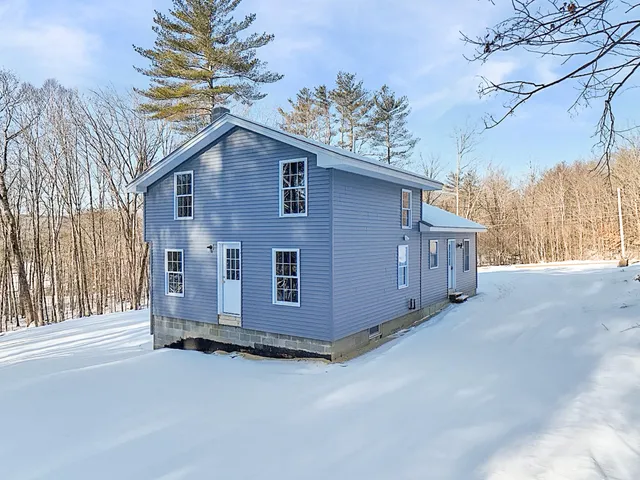 $277,000 | 21 Coolidge Road, Dixfield, ME 04224