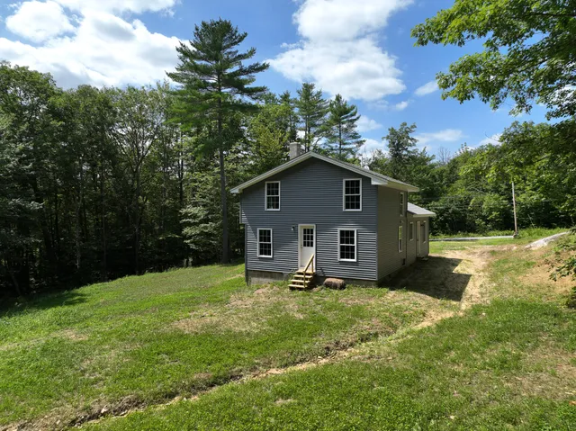 $277,000 | 21 Coolidge Road, Dixfield, ME 04224