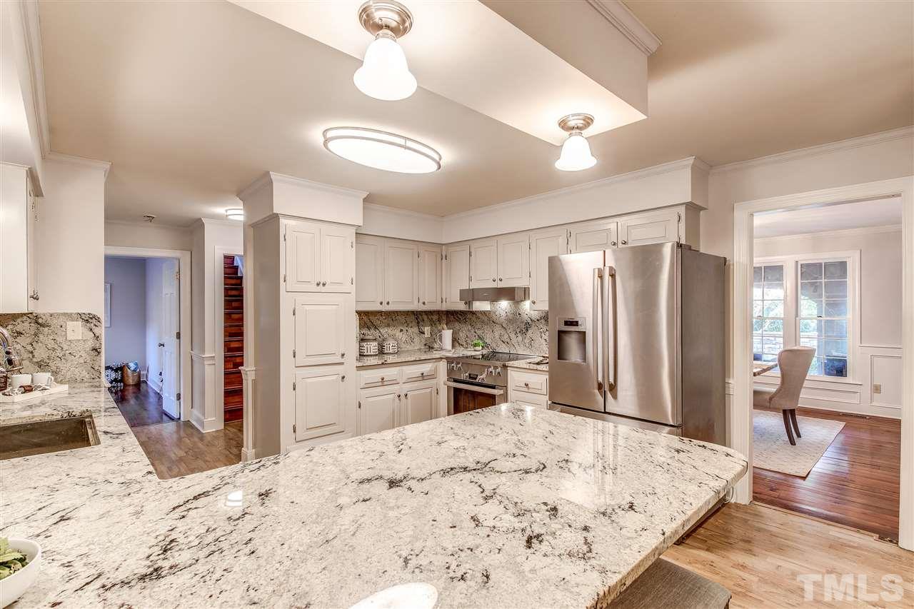 607 Queensferry Road Cary, NC 27511 - Photo 11 of 30