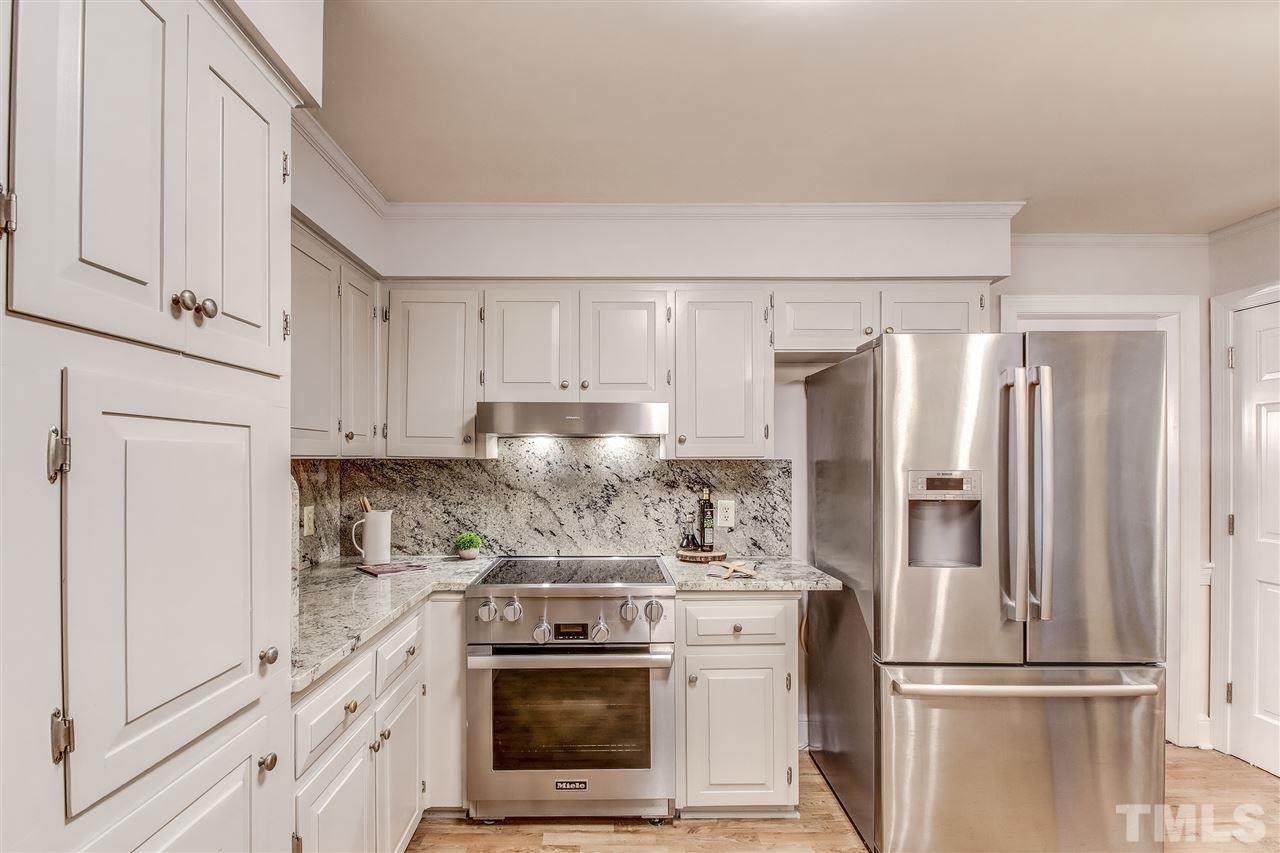 607 Queensferry Road Cary, NC 27511 - Photo 12 of 30