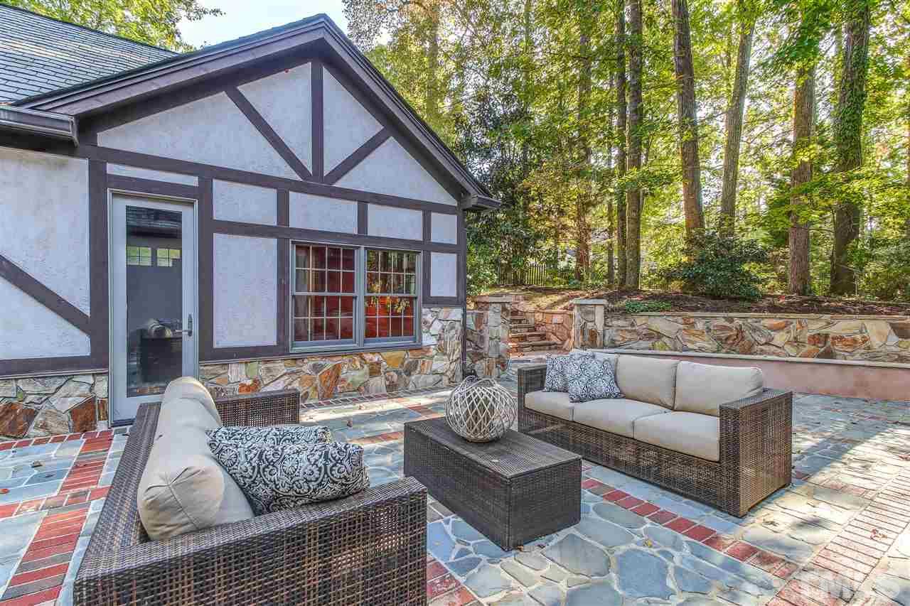 607 Queensferry Road Cary, NC 27511 - Photo 24 of 30