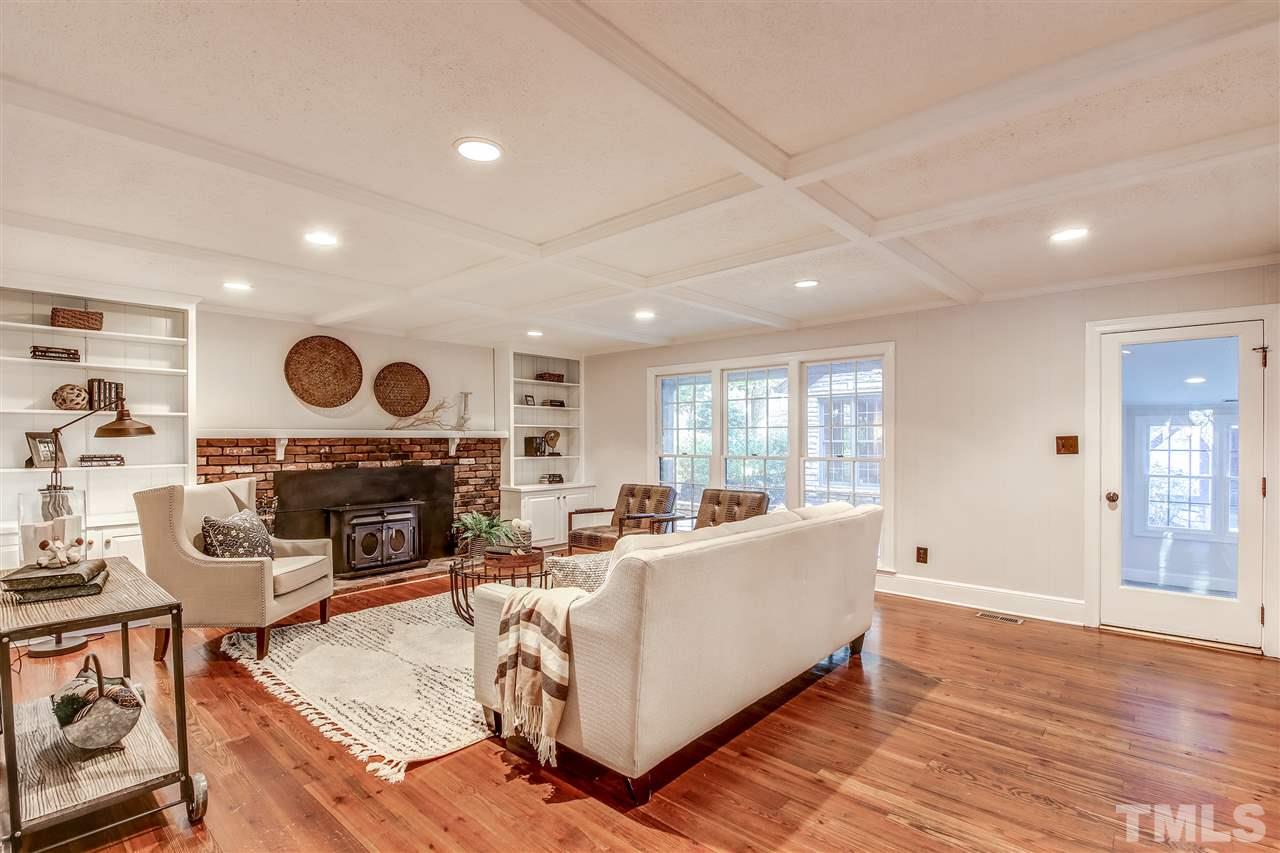 607 Queensferry Road Cary, NC 27511 - Photo 8 of 30