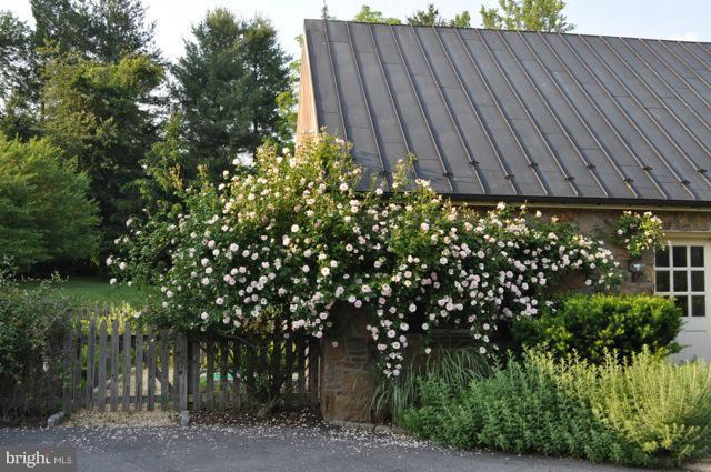 1727 Western Run Road Cockeysville, MD 21030 - Photo 29 of 30 Rose Garden