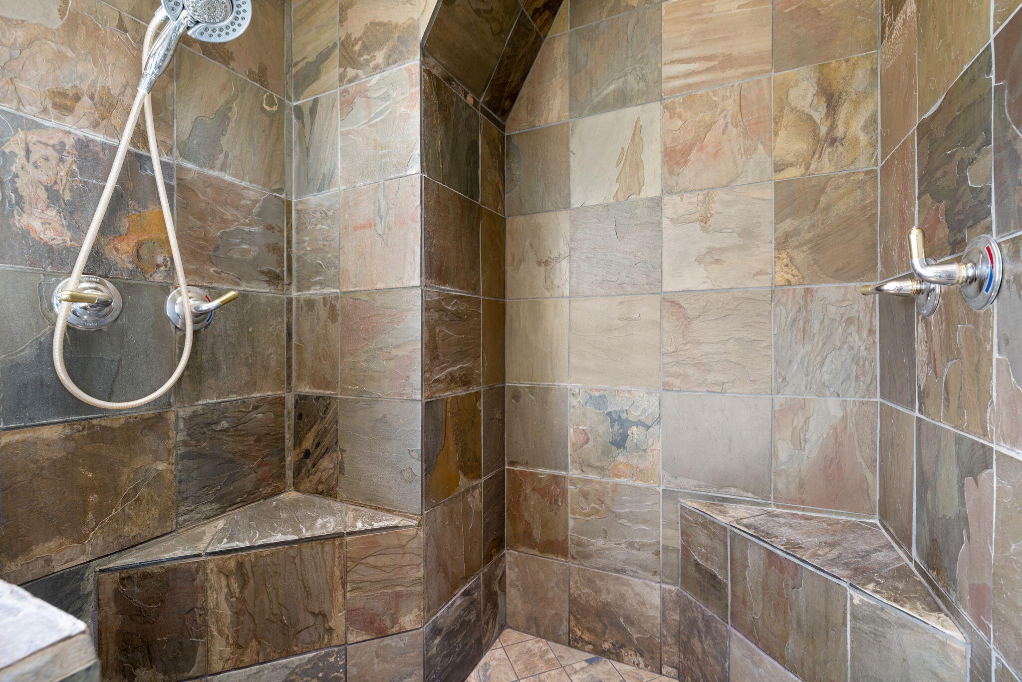 48755 Southview Place Indio, CA 92201 - Photo 52 of 55 a bathroom with a shower