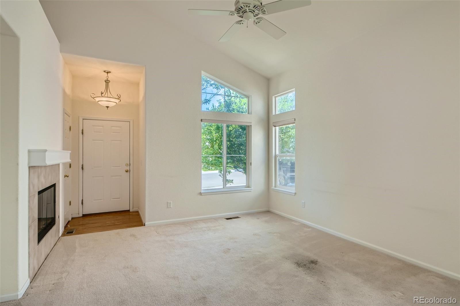 10681 Cherrybrook Circle Highlands Ranch, CO 80126 - Photo 6 of 27