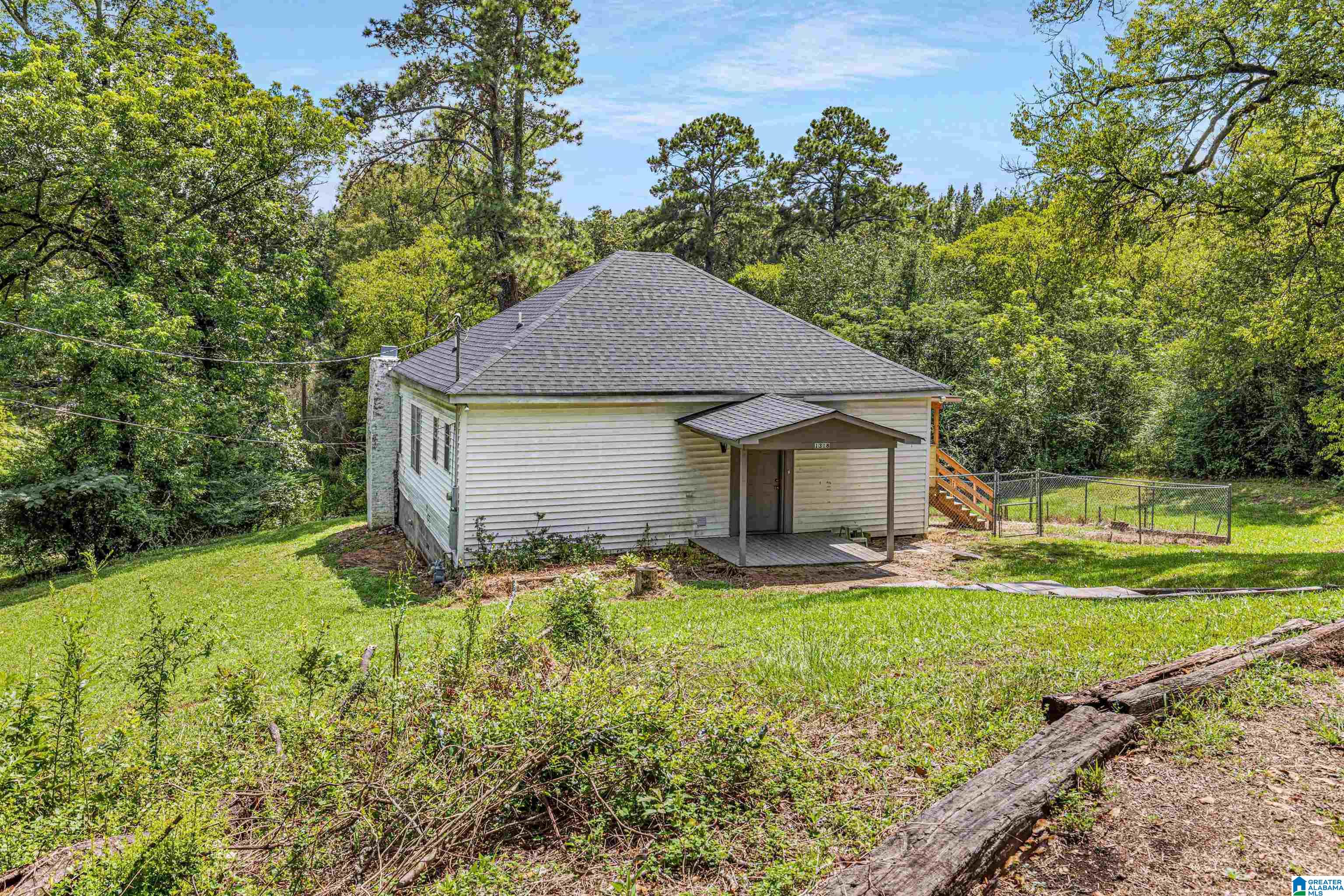 1318 Colgate Road Moody, AL 35004 - Photo 6 of 31