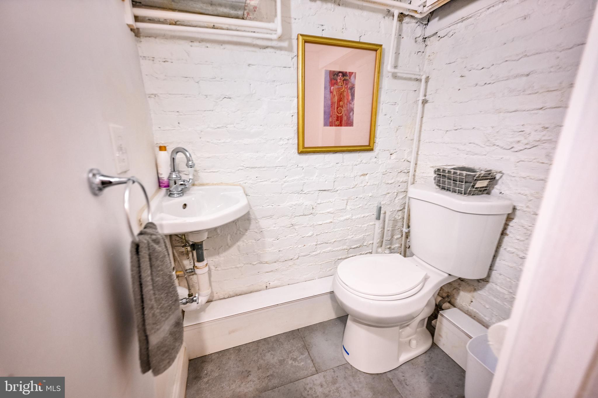 2939 Keswick Road Baltimore, MD 21211 - Photo 50 of 55 Lower level 1/2 bathroom