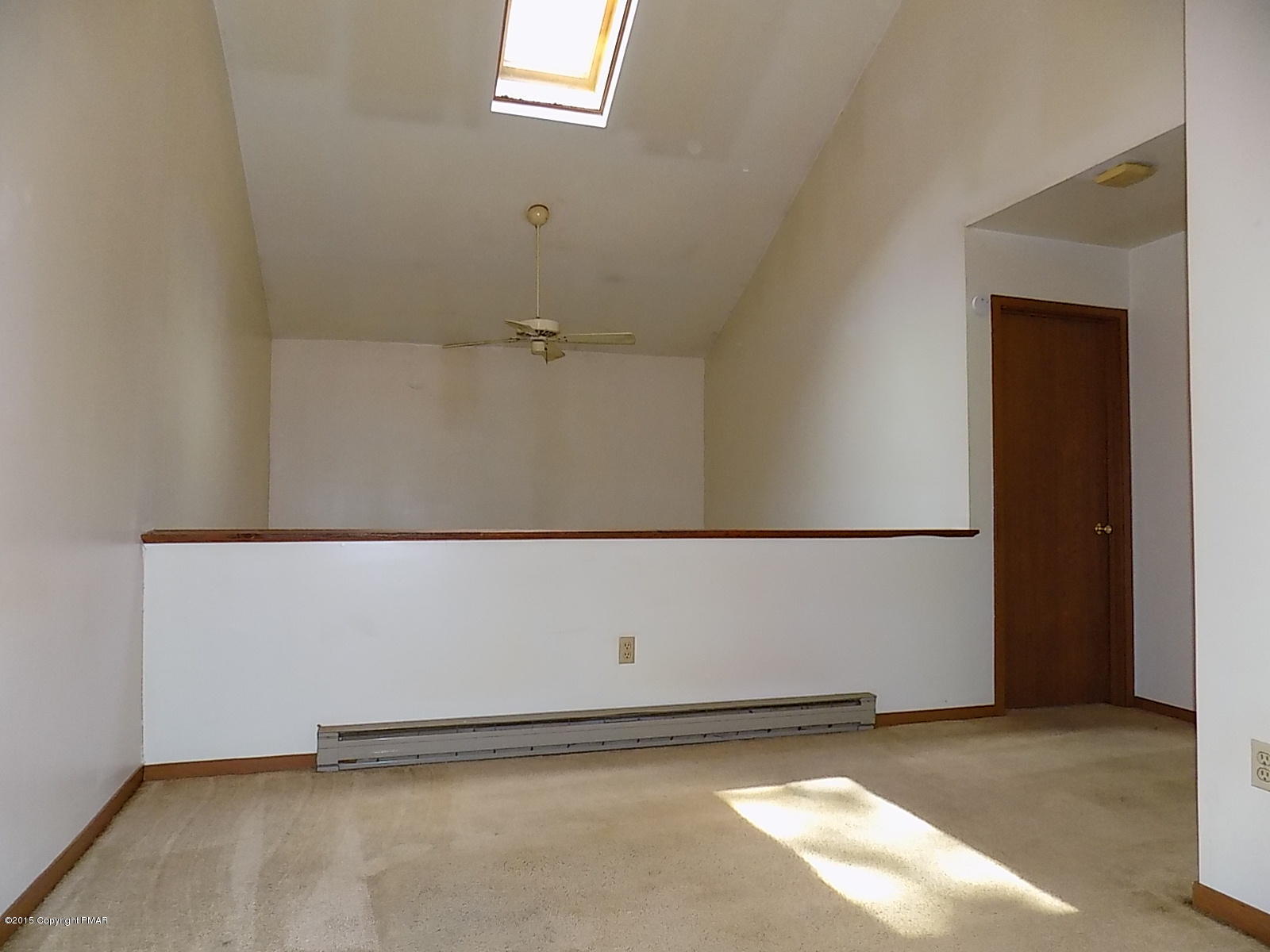 233 Sedburgh Court Bushkill, PA 18324 - Photo 10 of 15 DSCN2320