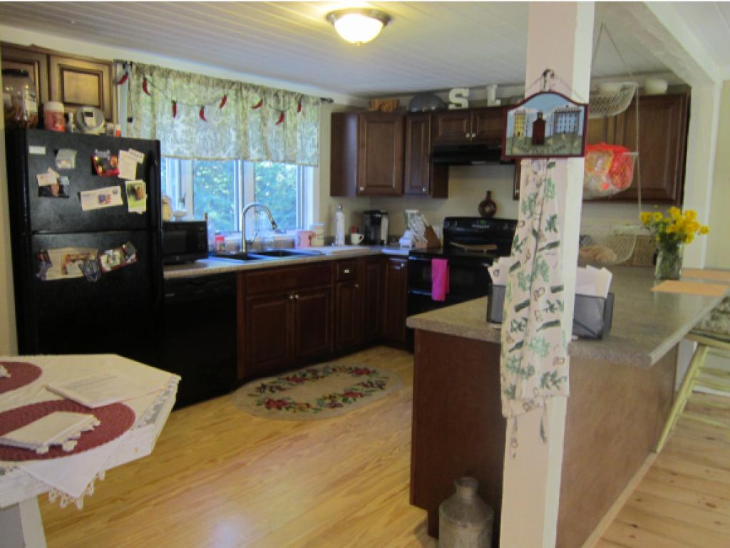 47 Garney Road Brookfield, NH 03872 - Photo 13 of 26