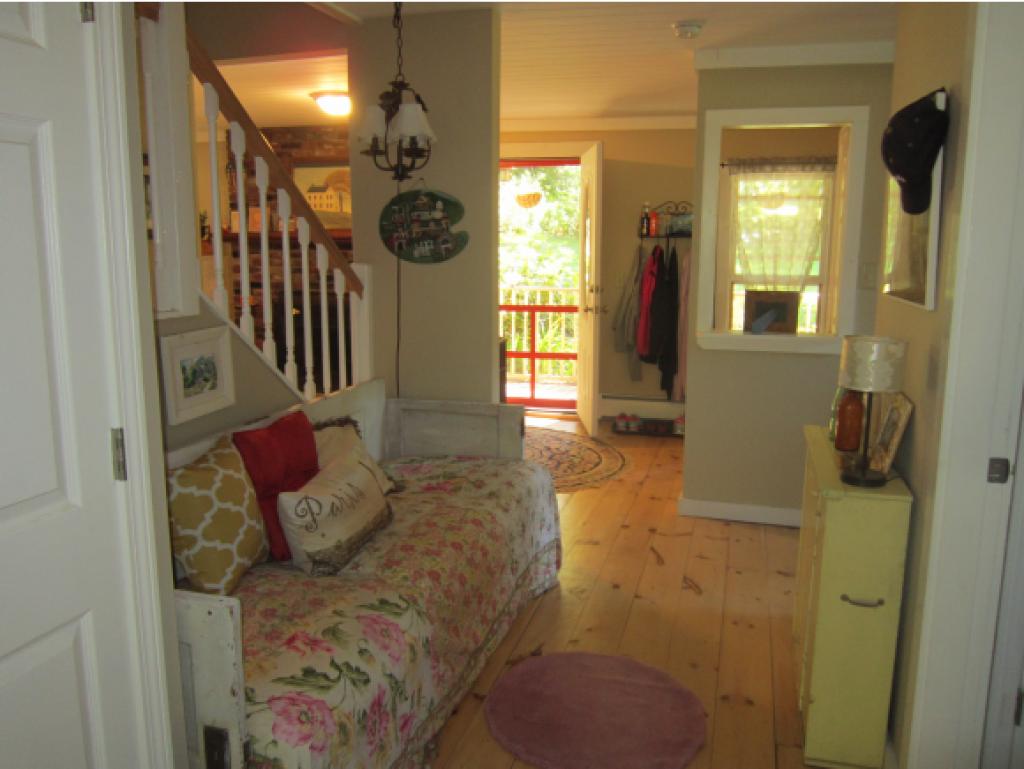 47 Garney Road Brookfield, NH 03872 - Photo 10 of 26