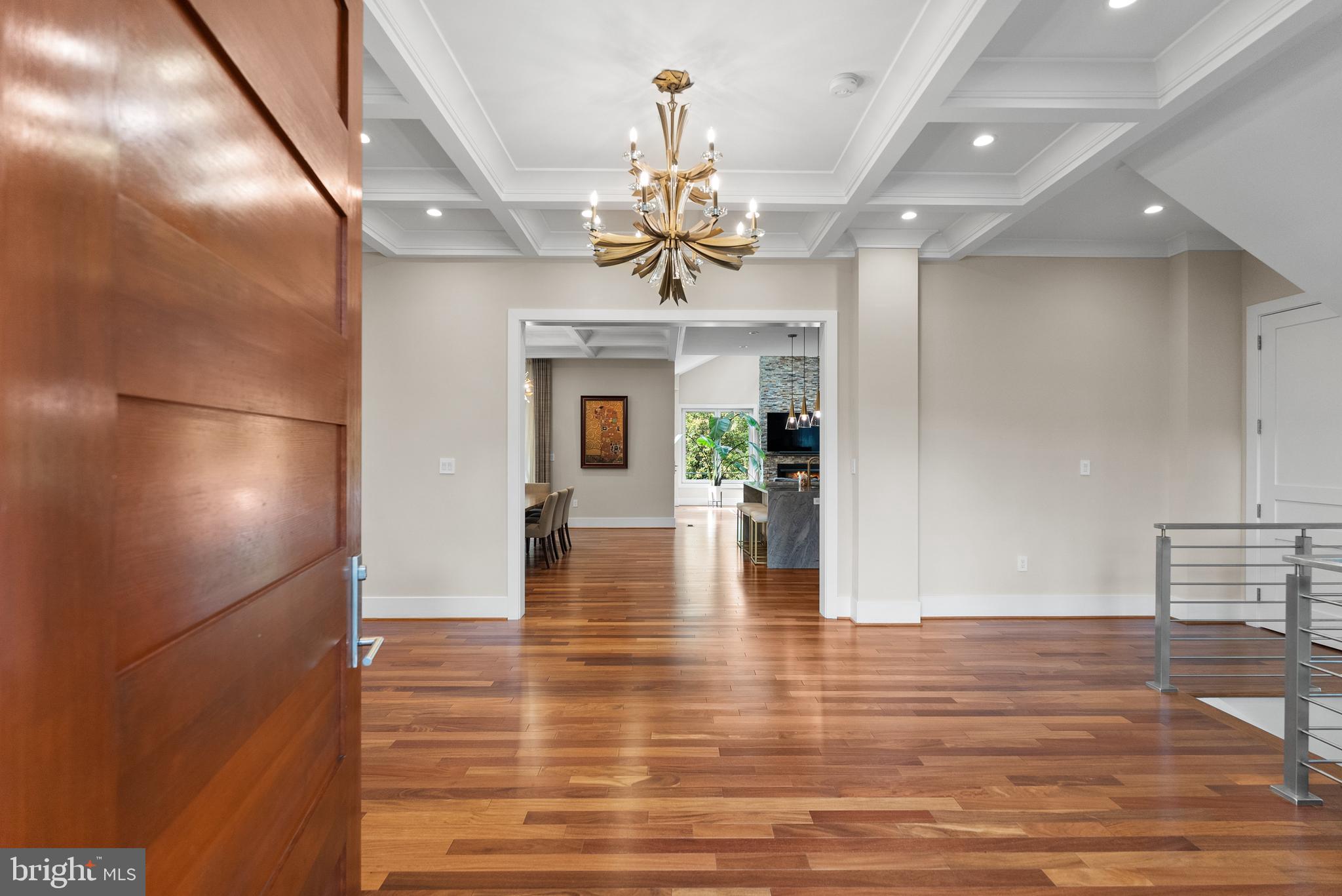 5152 Linnean Terrace Northwest Washington, DC 20008 - Photo 3 of 39