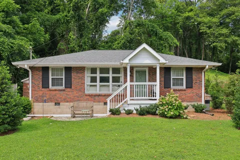 $375,000 | 3313 Colby Drive, Nashville, TN 37211
