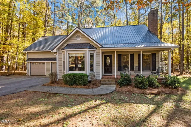 $715,000 | 1003 Tallyho Trail, Chapel Hill, NC 27516