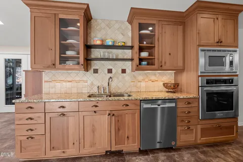 $715,000 | 1003 Tallyho Trail, Chapel Hill, NC 27516