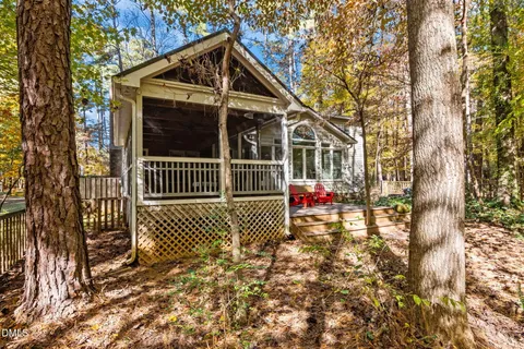 $715,000 | 1003 Tallyho Trail, Chapel Hill, NC 27516