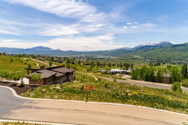 $450,000 | 5409 Purple Sage Drive, Unit 10, Eden, UT 84310
