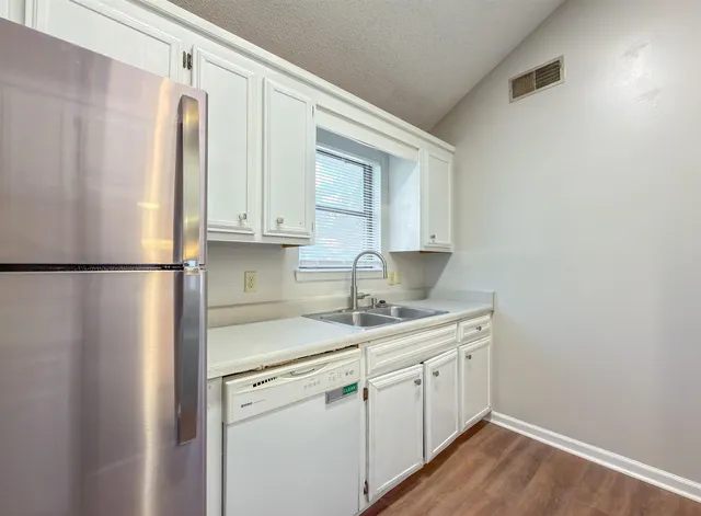 $1,250 | 1556 Twin Lakes Circle, Tallahassee, FL 32311