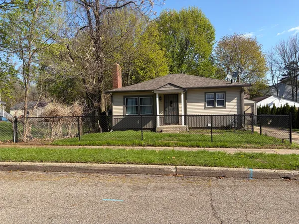 $149,000 | 74 Seivour Avenue, Battle Creek, MI 49037