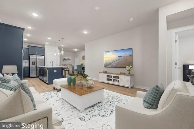 $669,900 | 14035 Madrona Lane, Woodbridge, VA 22193