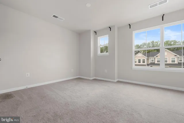 $669,900 | 14035 Madrona Lane, Woodbridge, VA 22193