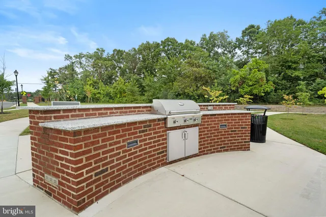 $669,900 | 14035 Madrona Lane, Woodbridge, VA 22193