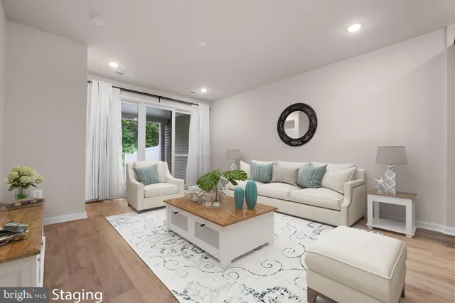 $669,900 | 14035 Madrona Lane, Woodbridge, VA 22193