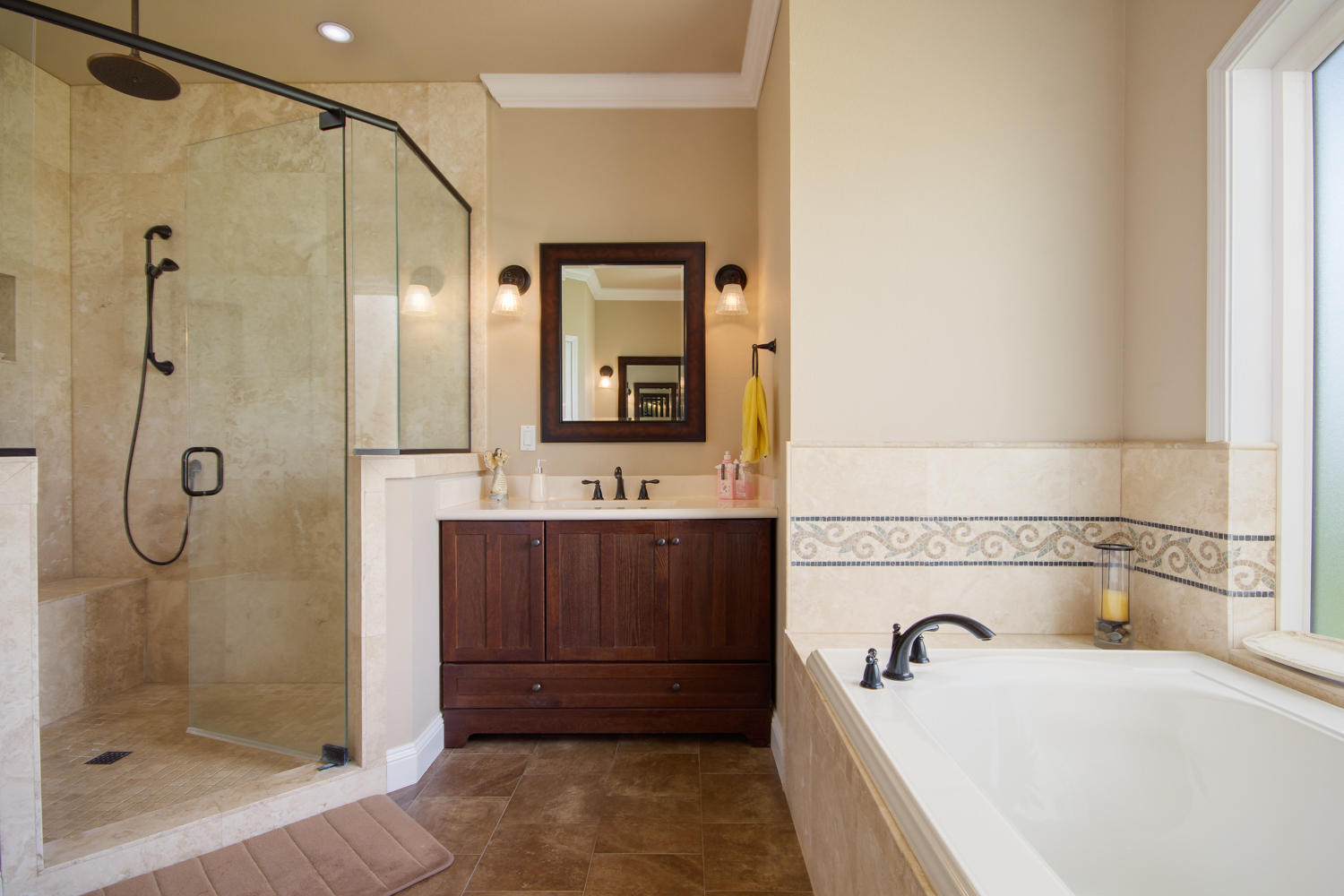 2410 Campbell Road DeFuniak Springs, FL 32435 - Photo 7 of 42 Masterbath 1
