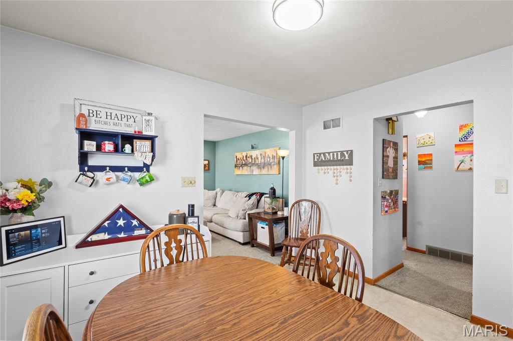 308 Charles Street Red Bud, IL 62278 - Photo 12 of 36