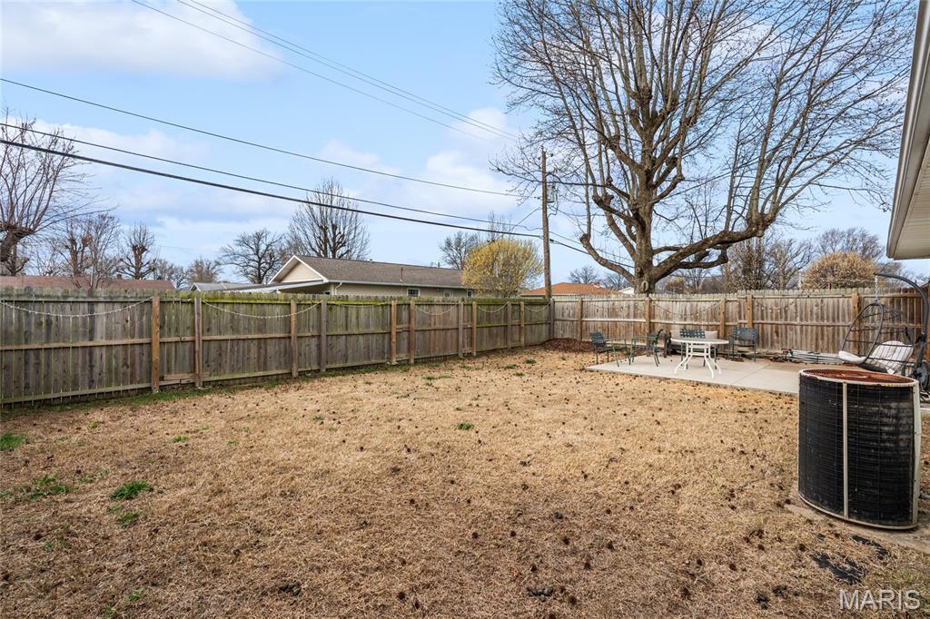 308 Charles Street Red Bud, IL 62278 - Photo 31 of 36