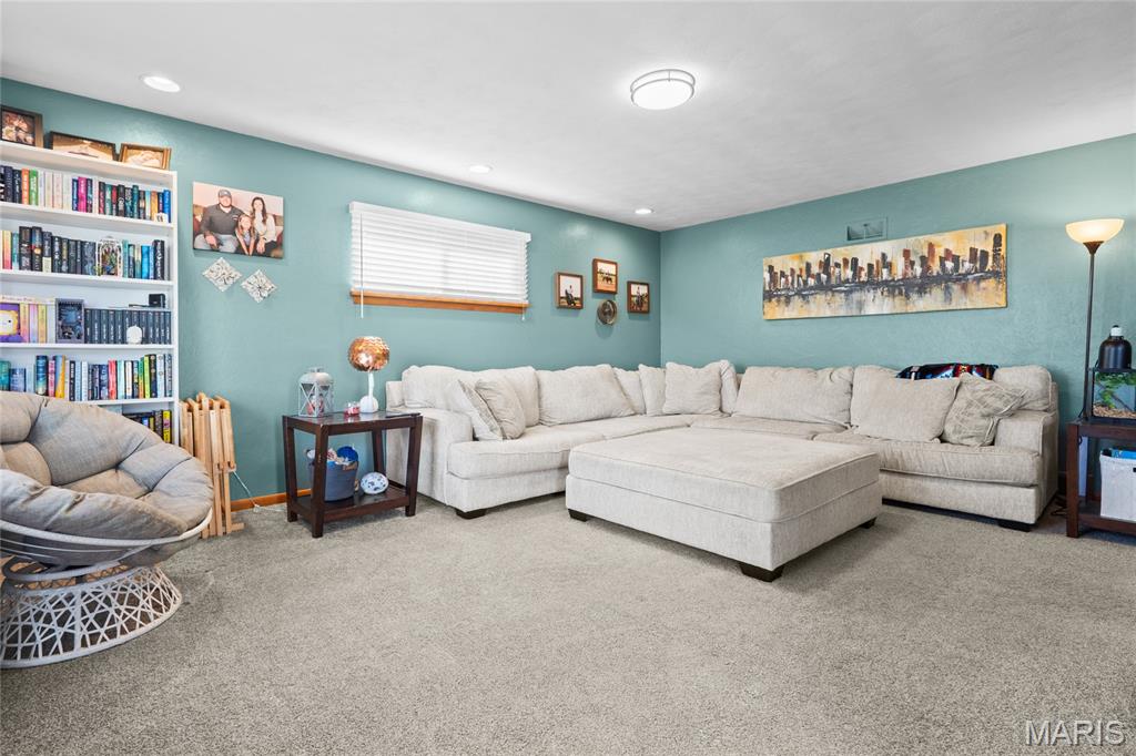 308 Charles Street Red Bud, IL 62278 - Photo 6 of 36