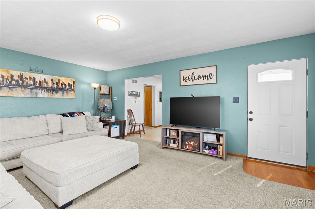 308 Charles Street Red Bud, IL 62278 - Photo 8 of 36