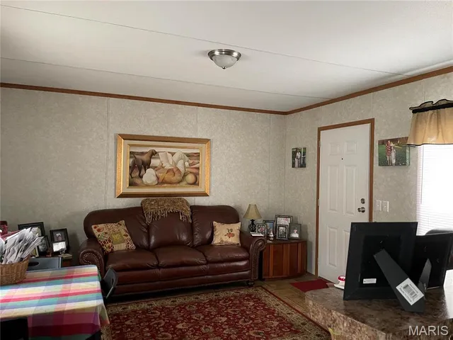 $80,000 | 718 East Daniels Street, Piedmont, MO 63957