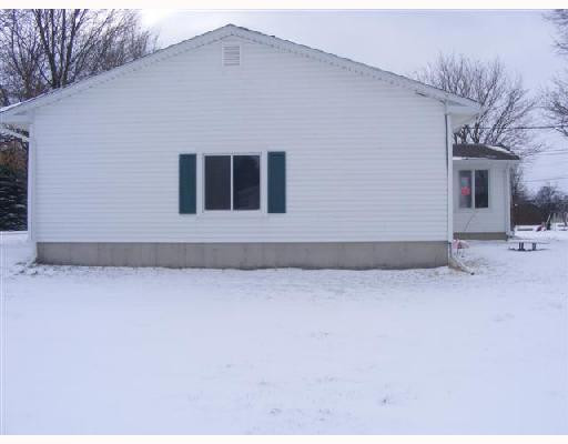 5323 Meadowlawn Road Fowlerville, MI 48836 - Photo 2 of 3 Photo 2