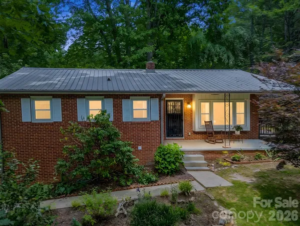 $665,000 | 14 Penelope Street, Black Mountain, NC 28711