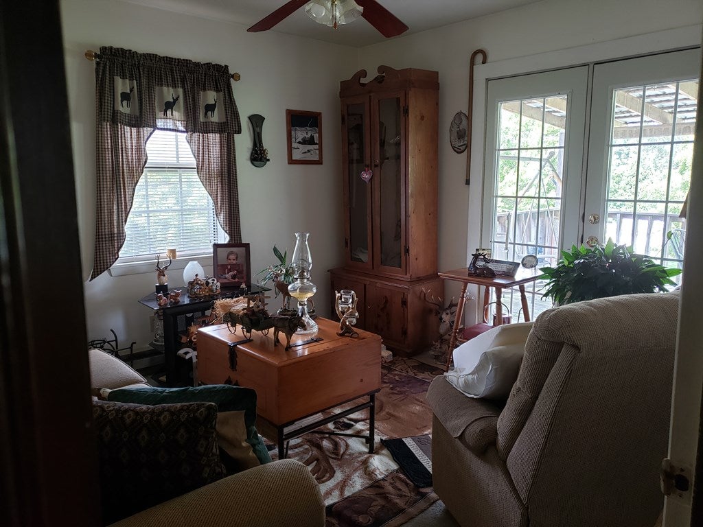 320 Stone Mill Road Southwest Abingdon, VA 24210 - Photo 8 of 19 Gallery Image 8