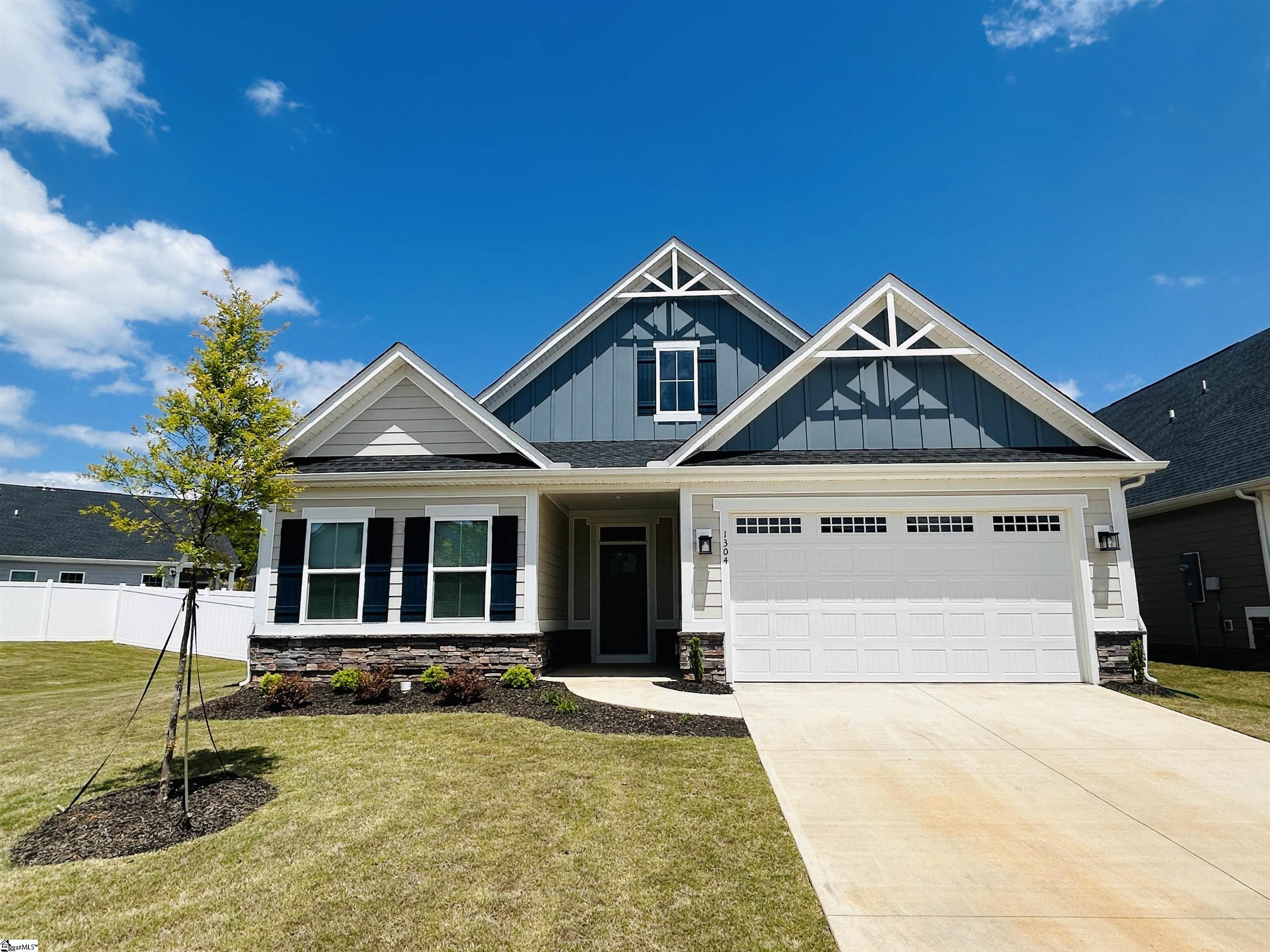 1304 Fiddletree Lane Woodruff, SC 29388 - Photo 2 of 24
