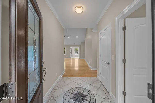 $849,500 | 402 Whittaker Point Road, Oriental, NC 28571