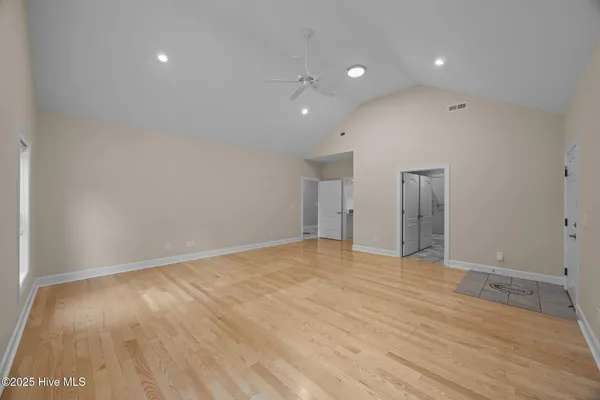 $799,500 | 402 Whittaker Point Road, Oriental, NC 28571