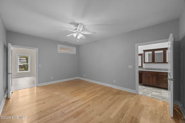 $799,500 | 402 Whittaker Point Road, Oriental, NC 28571