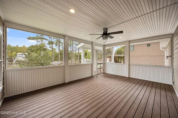 $799,500 | 402 Whittaker Point Road, Oriental, NC 28571