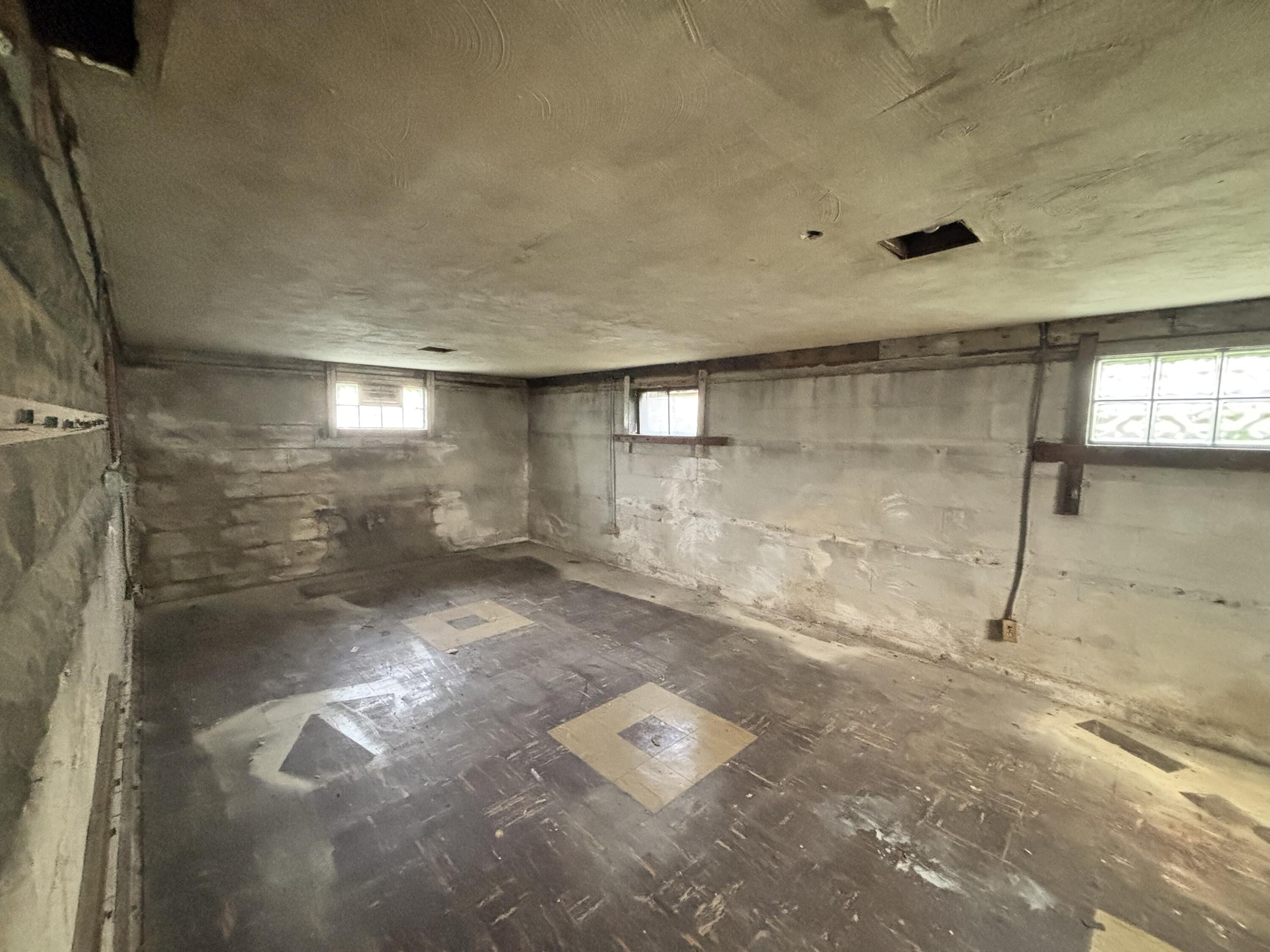 973 Williams Street Gary, IN 46404 - Photo 11 of 16 3000x2250