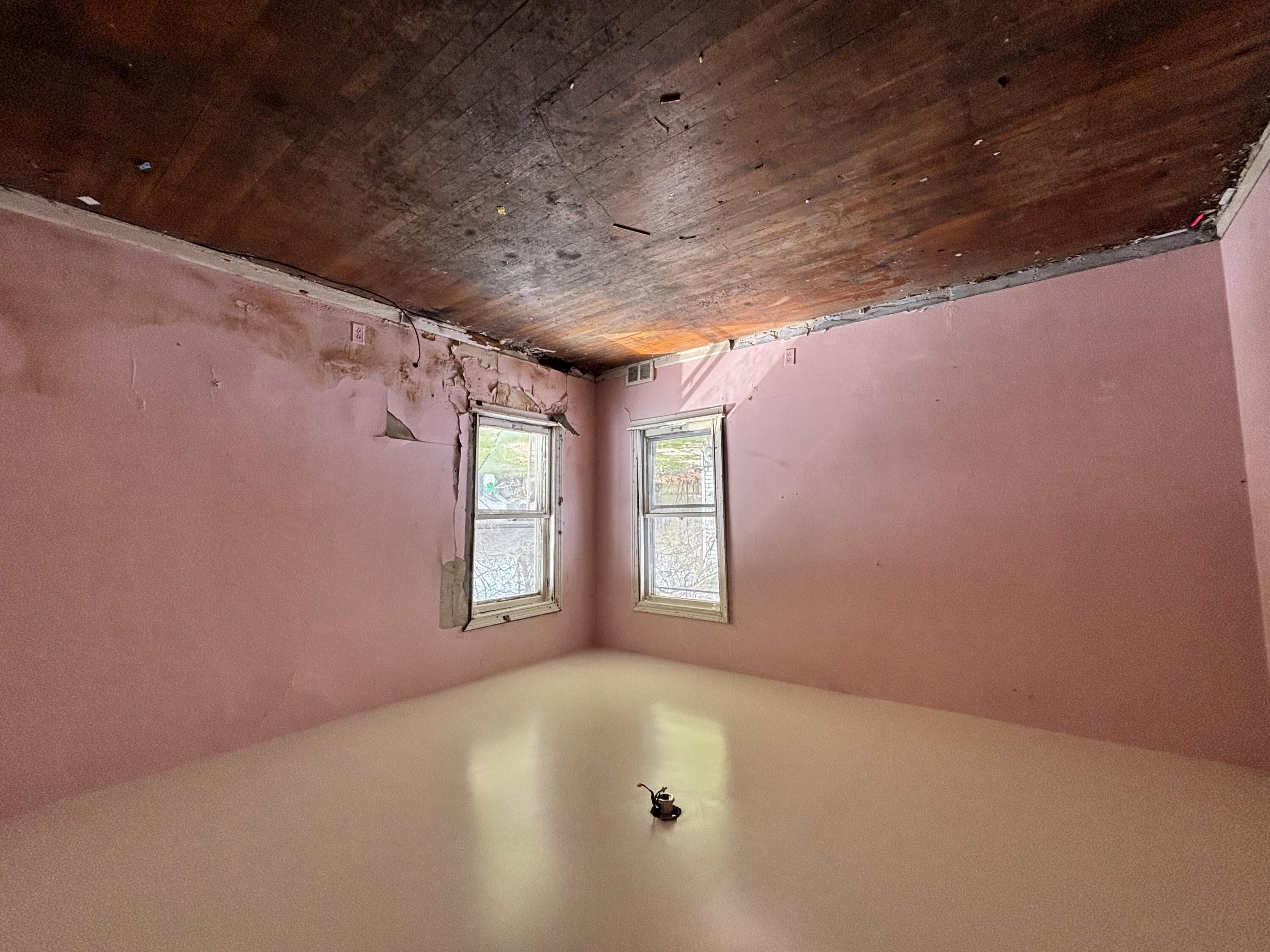 973 Williams Street Gary, IN 46404 - Photo 8 of 16 3000x2250