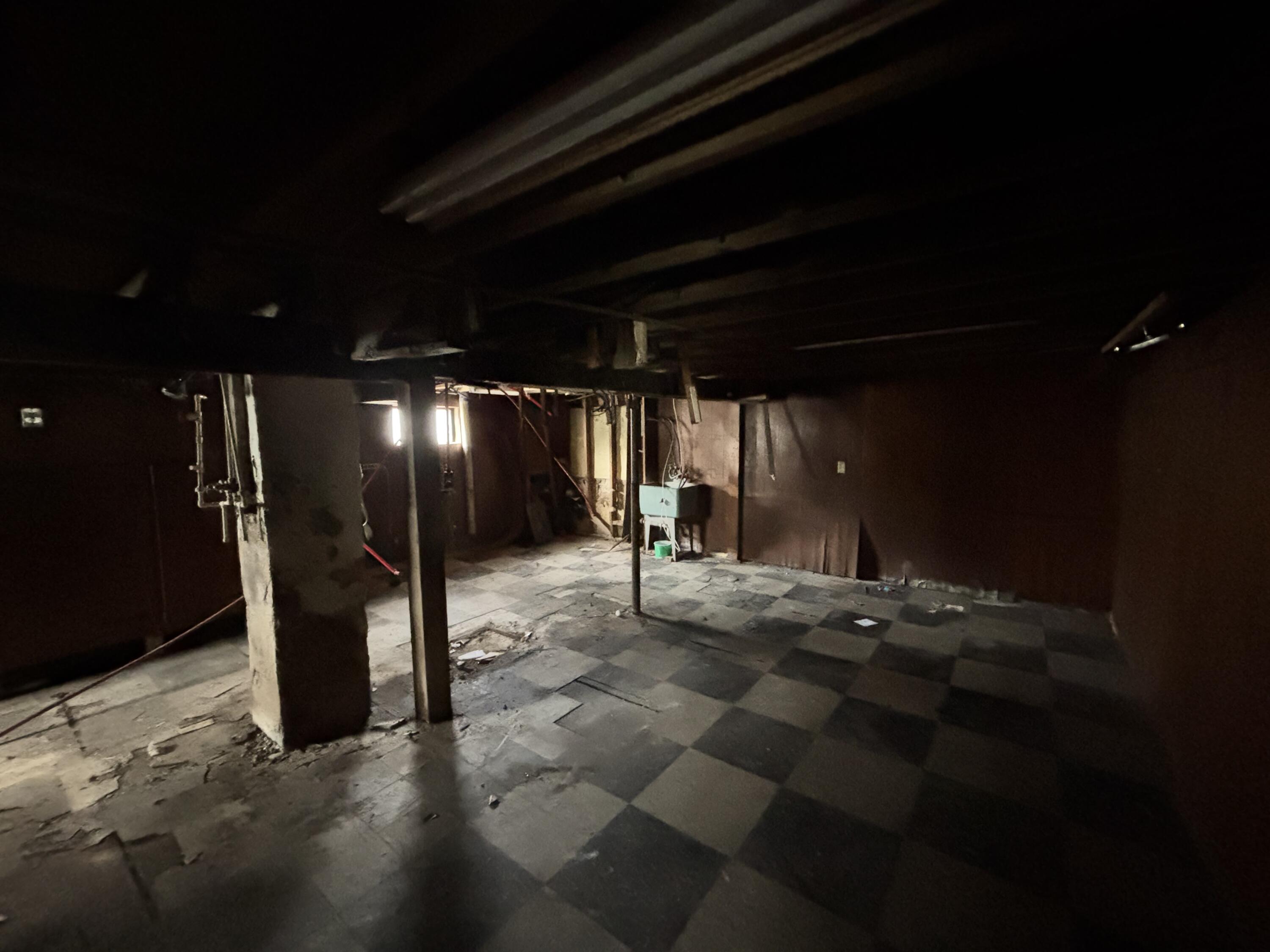 973 Williams Street Gary, IN 46404 - Photo 9 of 16 3000x2250