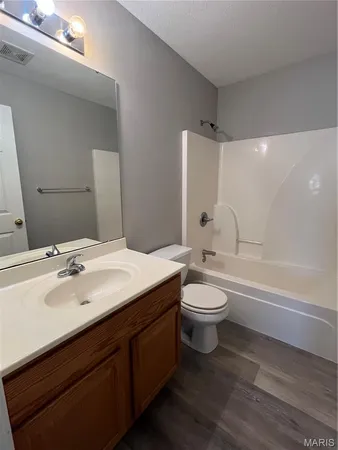 $2,795 | 929 Chesapeake Jct Lane, O'Fallon, IL 62269