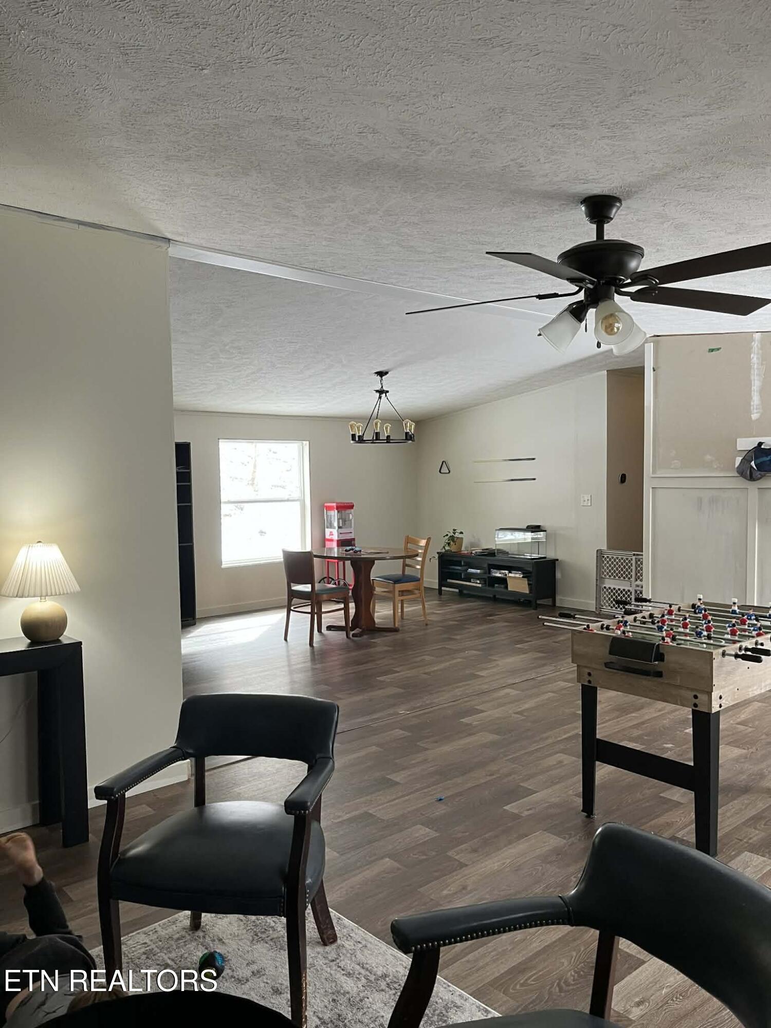 314 Murphy Hollow Road St. Charles, VA 24282 - Photo 9 of 22 Messenger_creation_D8C64AEE-60A2-4D47-9C