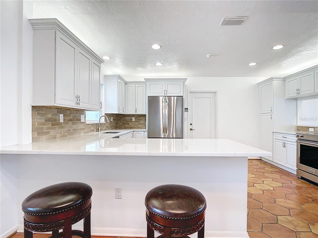 919 Key Way Nokomis, FL 34275 - Photo 14 of 70