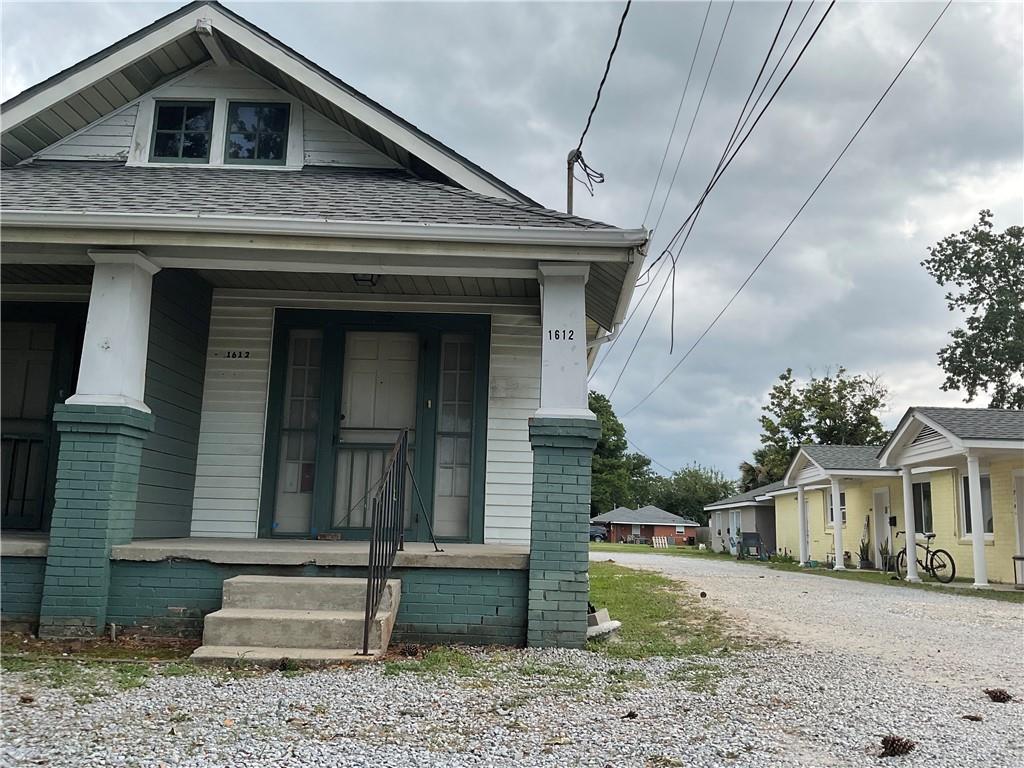 1913 Ree Street Chalmette, LA 70043 - Photo 2 of 14 Gallery Image 2